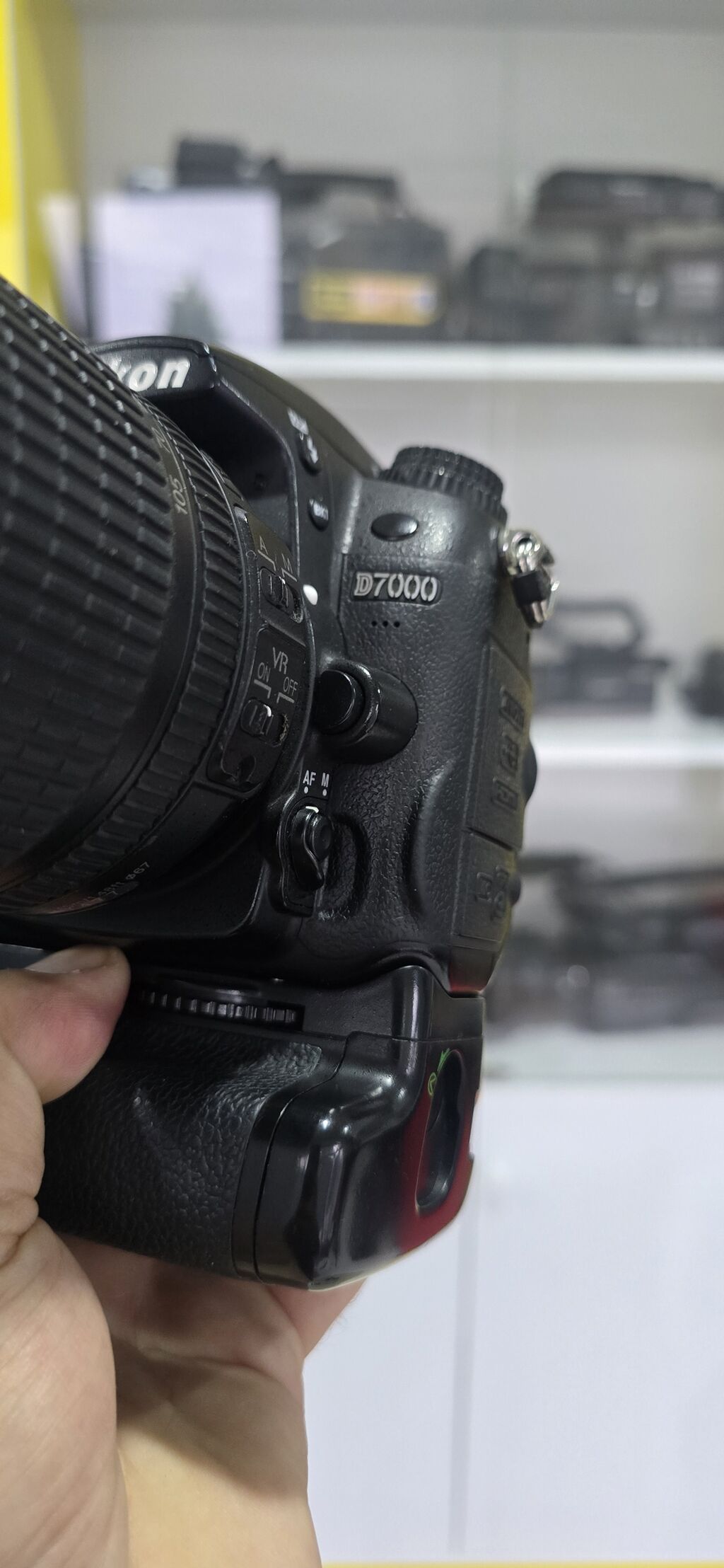 Nikon D7000/18-105 abiyektiflə + Qrip adaptr,batareka remen — Fotoaparat, Şəki (9)
