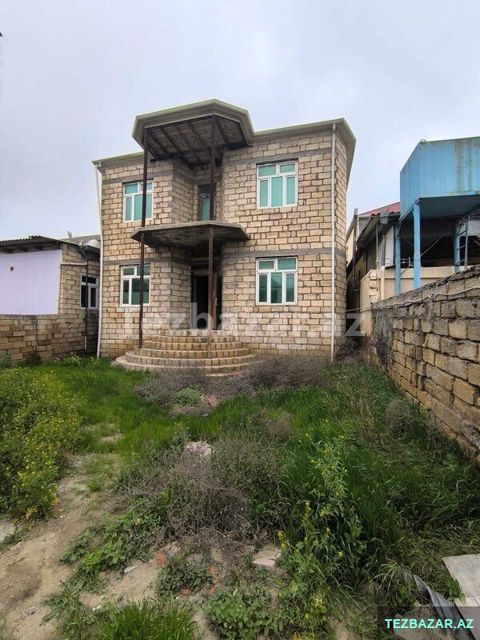 Masazırda 6 Otaqlı həyət Evı Satılır — Bakı