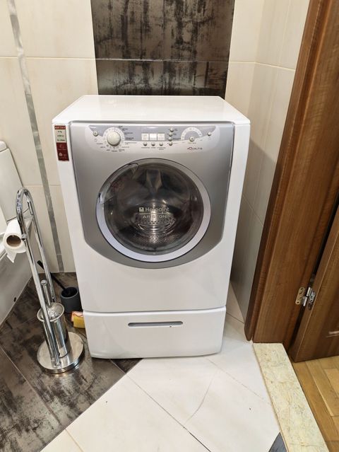 Hotpoint Ariston Aqualtis önyükləməli paltaryuyan maşın — Bakı