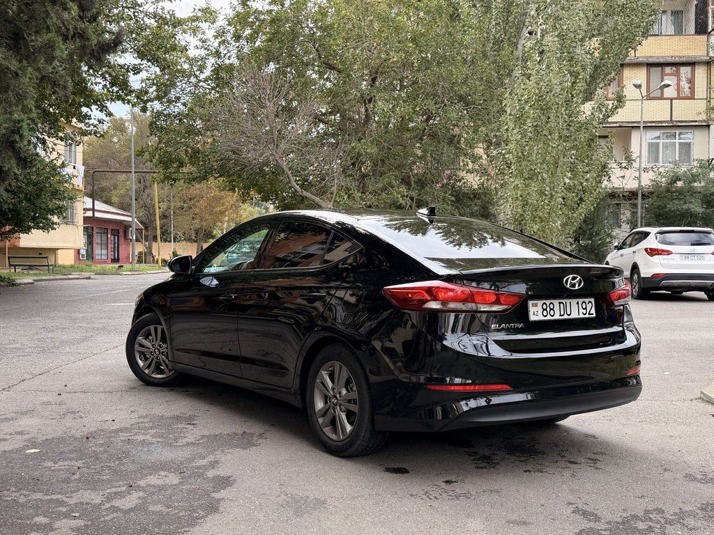 Hyundai Elantra, 2.0 L, 2018 il, 96 000 km 88-DU-192 — Avtomobillər, Bakı (7)