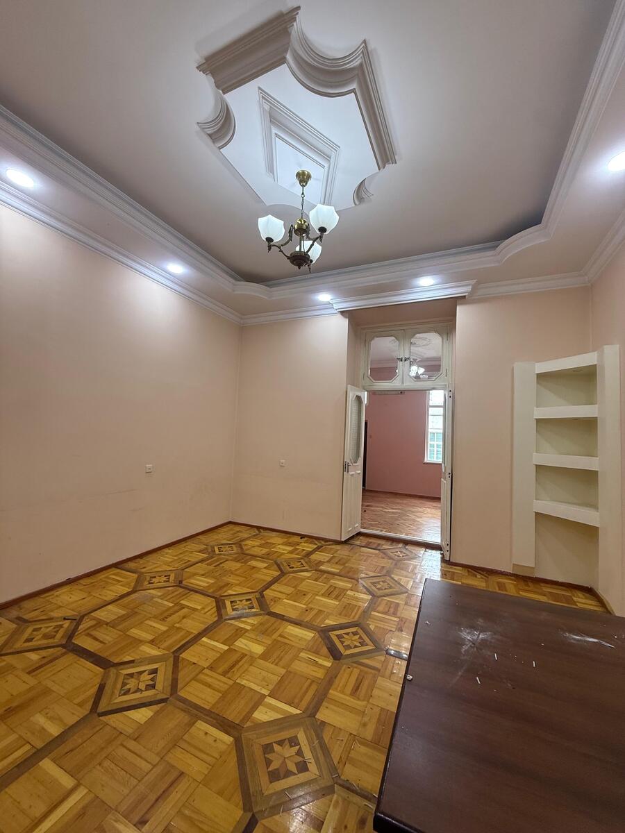 3-otaqlı mənzil kirayə verilir, Neftçilər pr., 130 m² — Mənzil, Bakı (7)