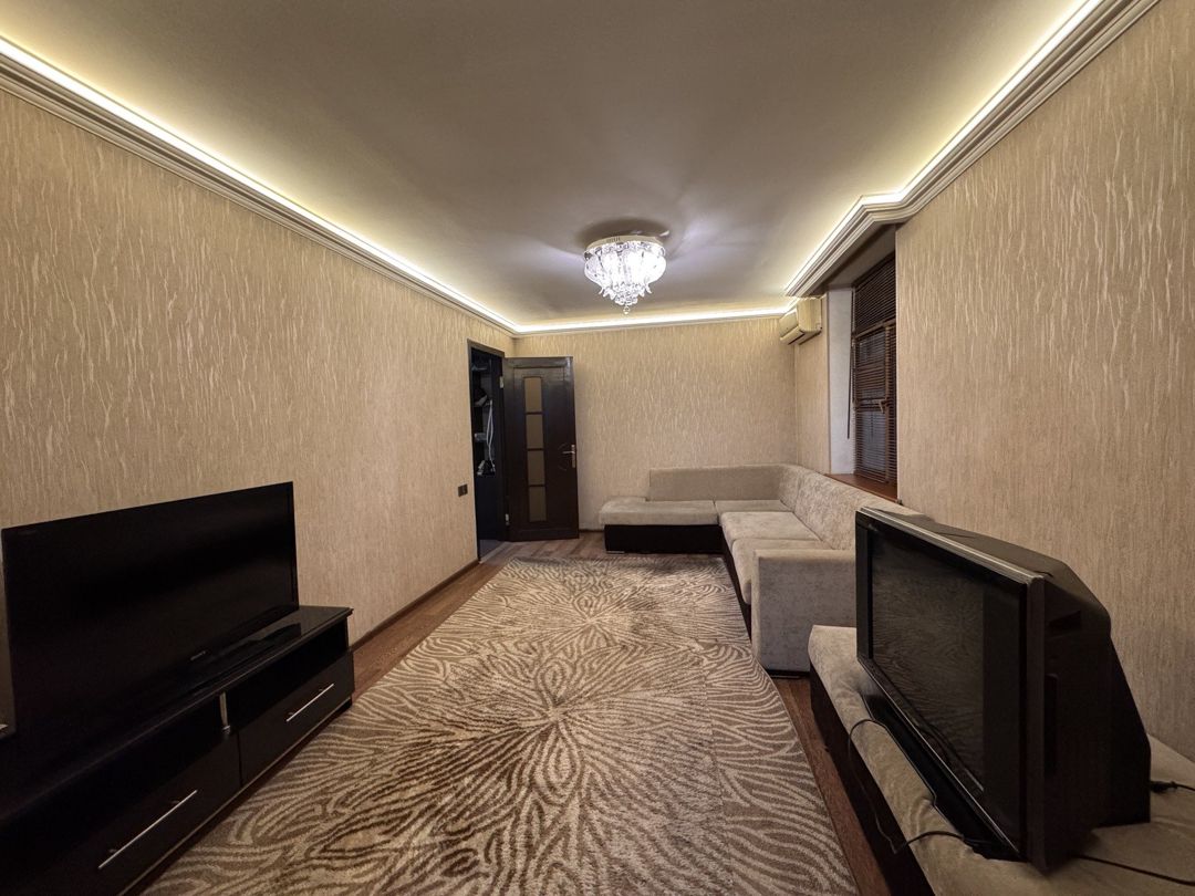 Satılır 2 otaqlı köhnə tikili 60 m² — Mənzil, Bakı (4)