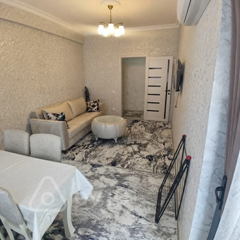 2 otaqlı mənzil, 80 m², Rüstəm Rüstəmov küçəsi — kirayə — Mənzil, Bakı (2)