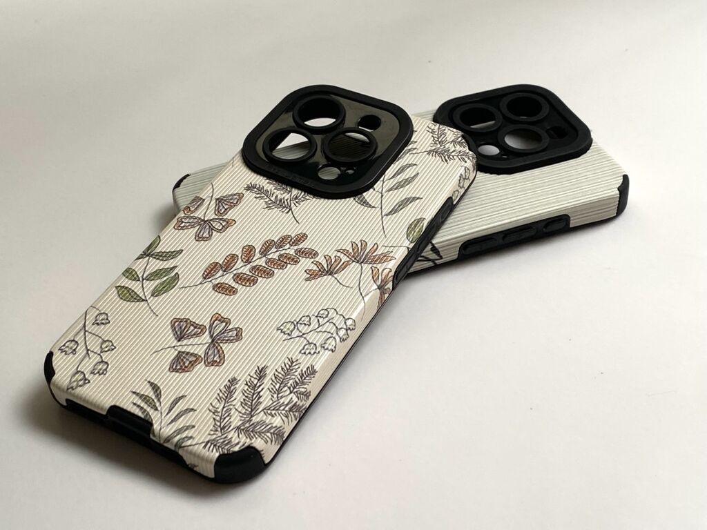 IPhone 15 pro üçün qoruyucu telefon qabları – 2 dizayn Hər biri 5 — Digər, Bakı (8)