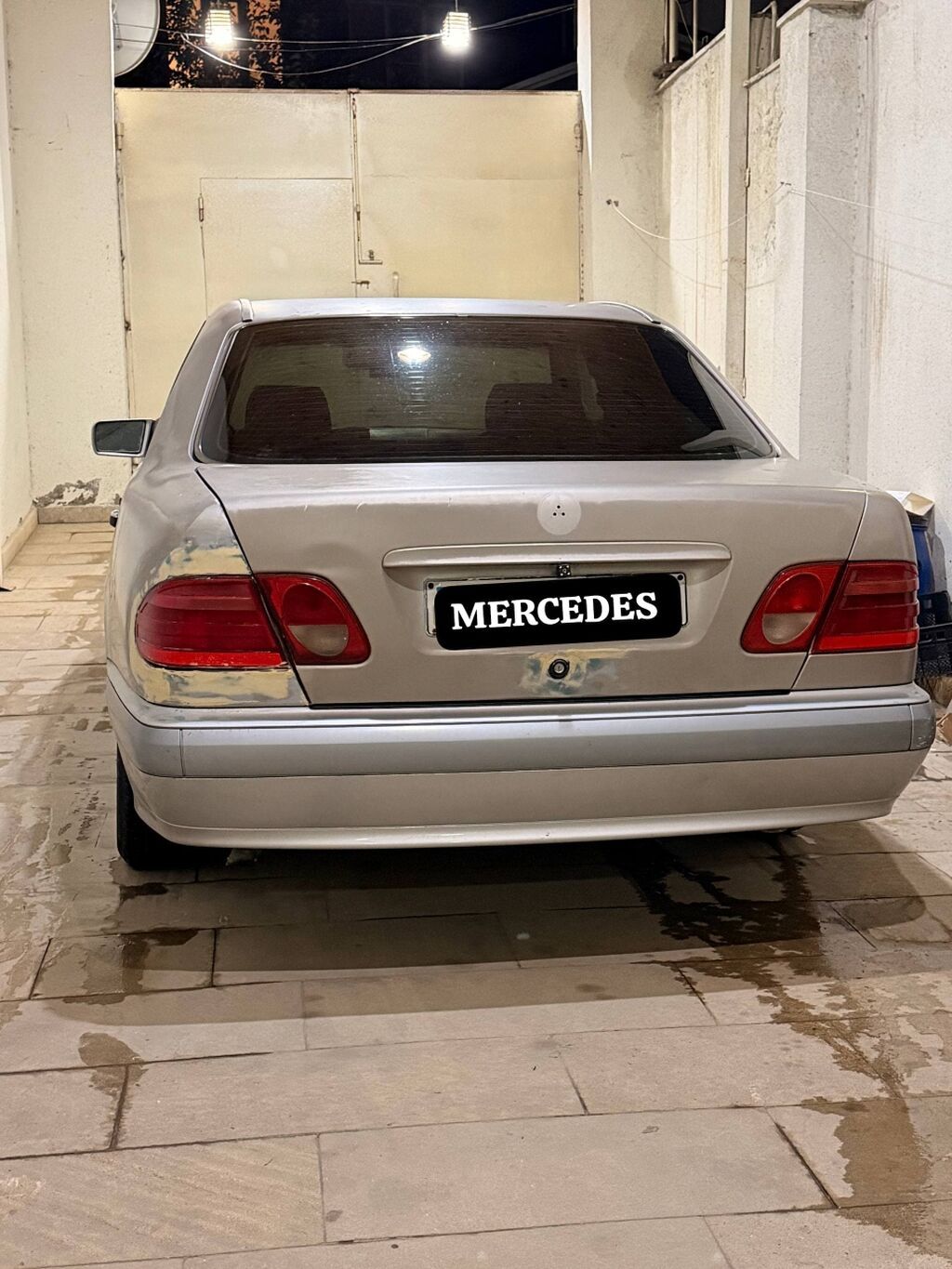 Mercedes-Benz E 200: 2 l 1997 il Sedan — Avtomobillər, Mehdiabad (2)