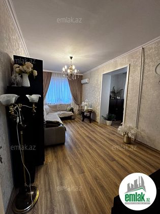 Satılır 2 otaqlı 70 m² köhnə tikili Bakıxanov — Mənzil