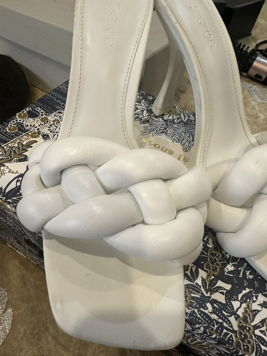 Mango qadın nalı dabanlı sandal - Rəng: ağ - Model: kvadrat burunlu — Sandal, Bakı (2)