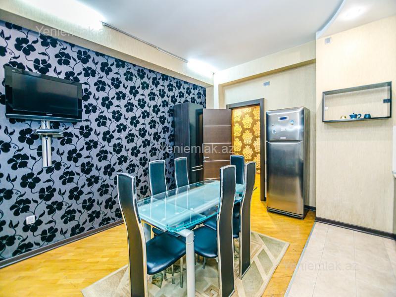 Günlük 4 otaqlı Bina evi menzil (Yeni tikili), 200 m², Nəsimi rayonu — Mənzil, Bakı (11)