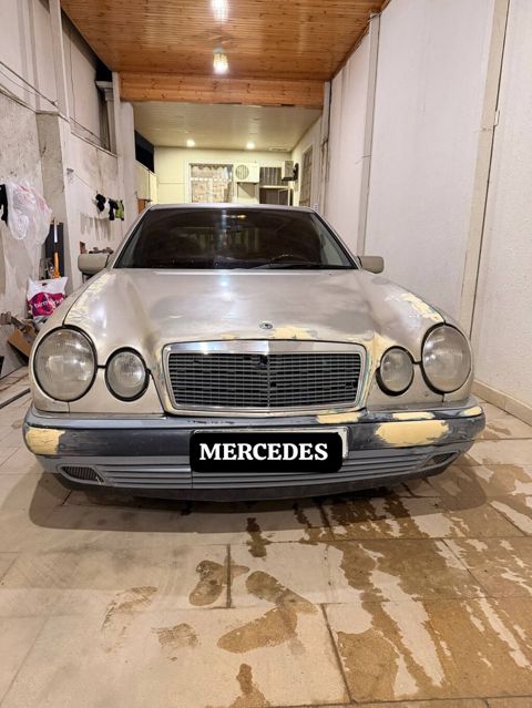 Mercedes-Benz E 200: 2 l 1997 il Sedan — Mehdiabad