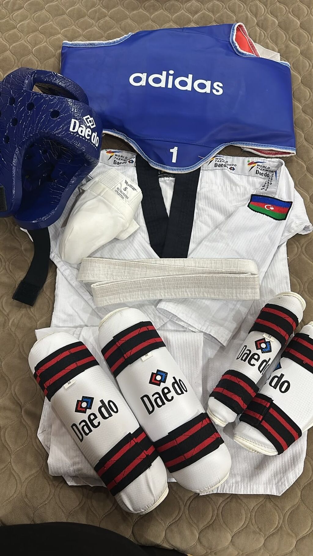 Taekvondo ve Cudo üçün tam dəst 2 si birlikde satilir cudo 6 7 yawa — İdman və istirahət, Bakı (2)
