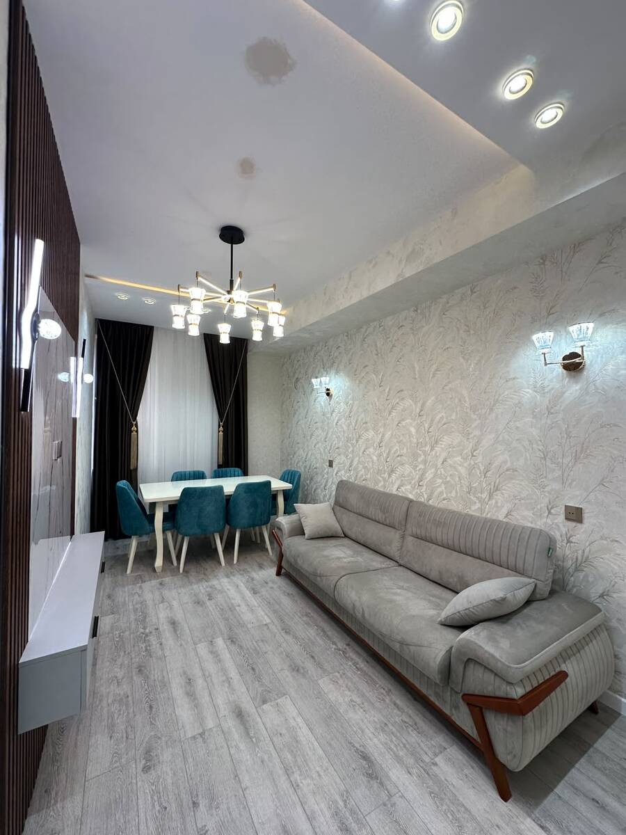 Satılır 2 otaqlı yeni tikili 85 m² — Mənzil, Bakı