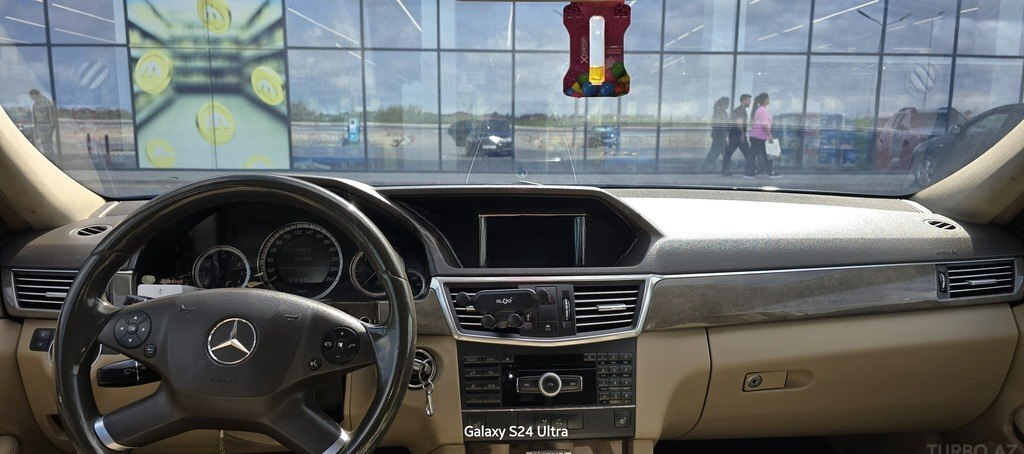 Mercedes E 250, 2009 il, 335000 km, 2.1 L 77-EE-530 — Avtomobillər, Bakı (10)