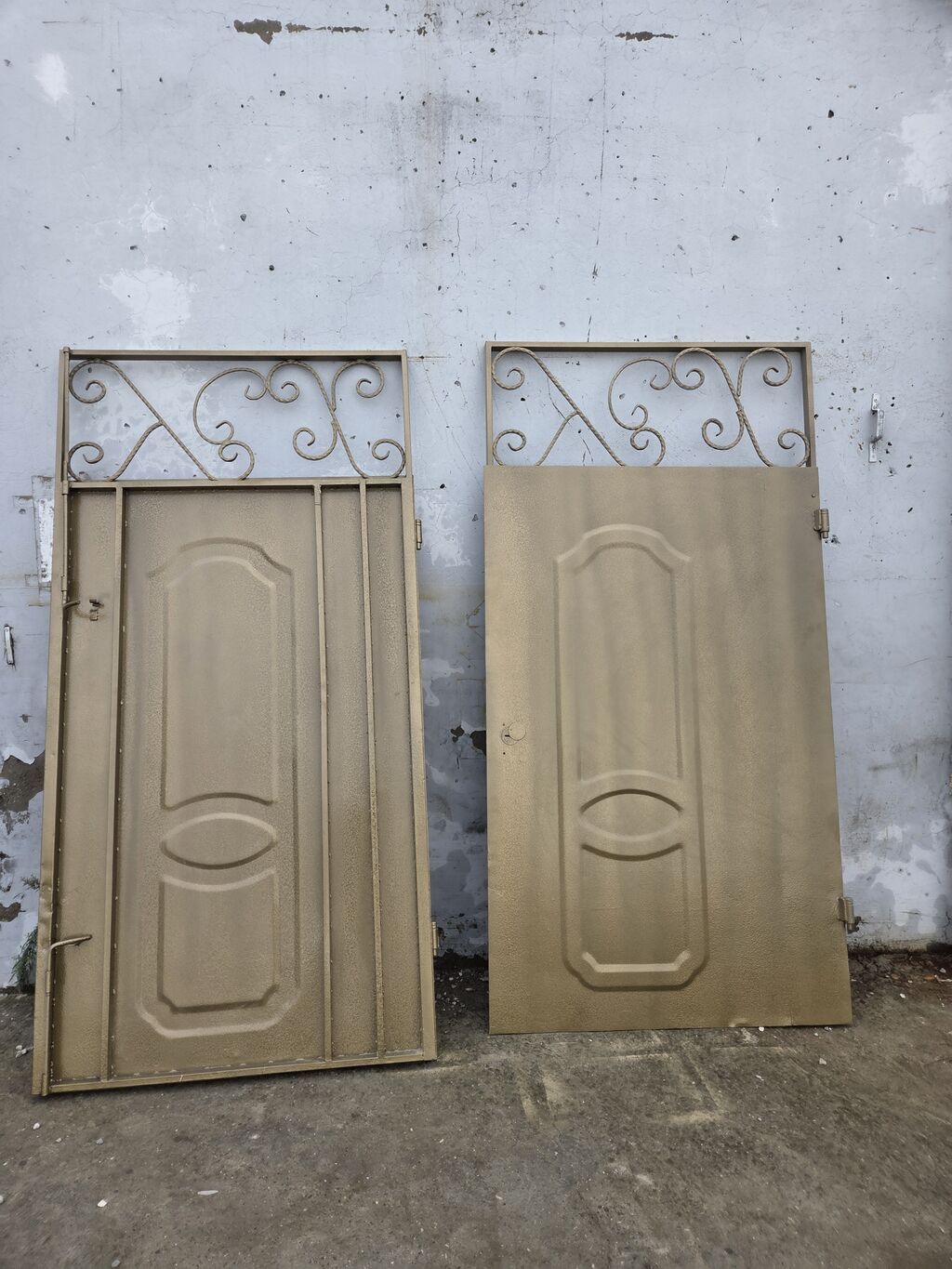 Metall qapı dəsti – dekorativ şəbəkəli üst hissə ilə - Material: tam — Pəncərələr, qapılar, balkonlar, Bakı