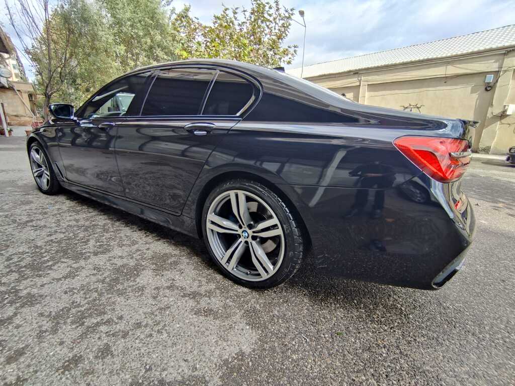 BMW 730, 3.0 L, 2018 il, 321 869 km — Avtomobillər, Bakı (10)