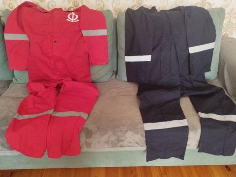 İş geyimi kombinezonları – 2 rəng Məhsul təsviri: Ölçü 50 razmer — Bakı