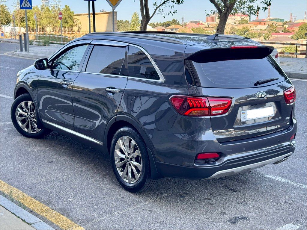 Kia Sorento, 2.0 L, 2018 il, 150 000 km — Avtomobillər, Bakı (6)