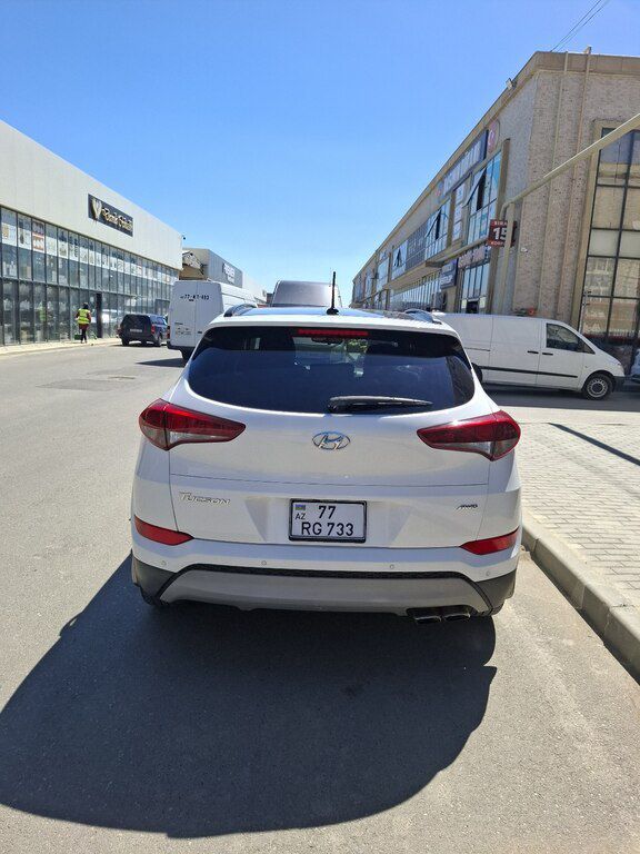 Hyundai Tucson, 1.6 L, 2017 il, 129 000 km 77-RG-733 — Avtomobillər, Bakı (7)