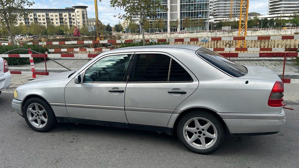 Mercedes C 180, 1.8 L, 1995 il, 390 000 km — Avtomobillər, Bakı (12)
