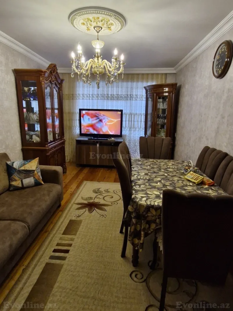 Satılır 4 otaqlı Mənzil Köhnə tikili 80 m² Bakı, Xəzər r., Binə — Mənzil, Bakı (5)
