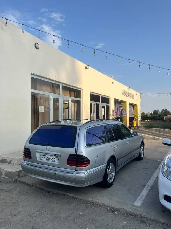 Mercedes E 270, 2.7 L, 2001 il, 600 150 km — Avtomobillər, Bərdə (7)