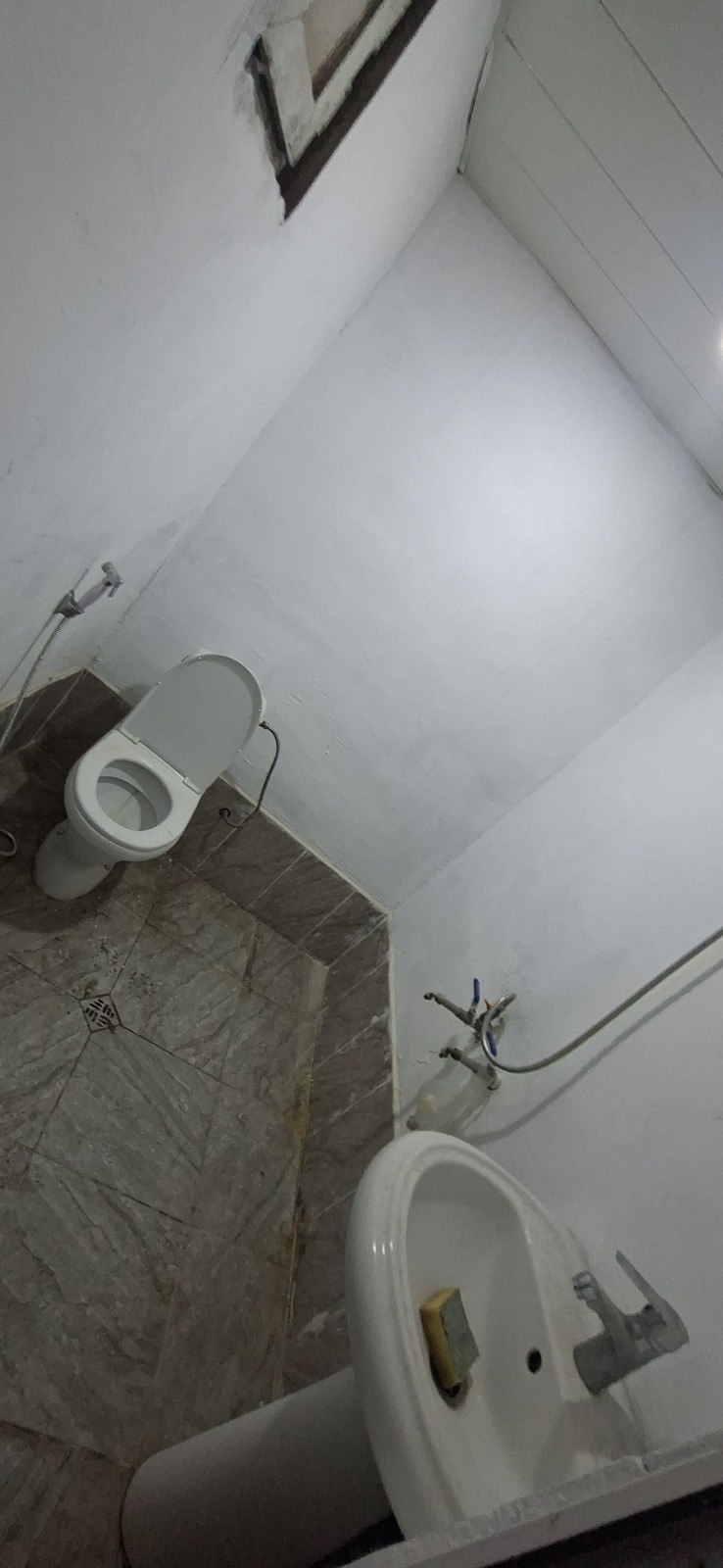 İcarəyə verilir 2 otaqlı köhnə tikili 30 m² — Mənzil, Bakı (3)