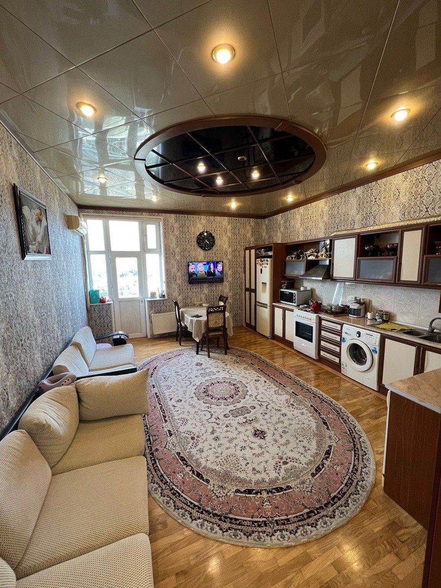 Satılır 4 otaqlı yeni tikili 200 m² — Mənzil, Bakı (5)
