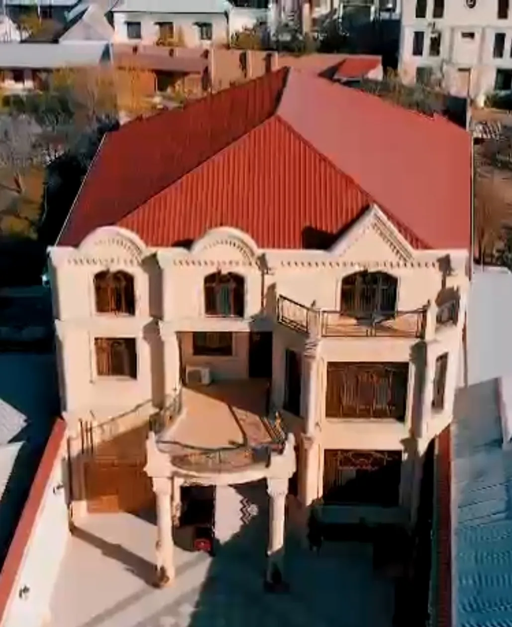 Gəncə, 8 otaqlı Həyət evi satılır - 500 m², 4 mərtəbə, 21 sot — Gəncə