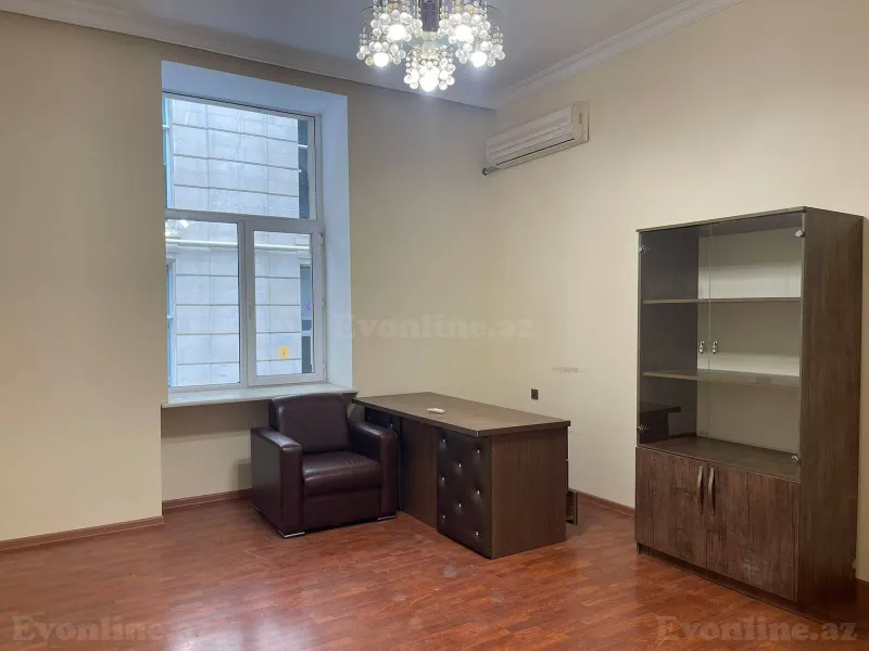 Kirayə verilir 2 otaqlı Mənzil Köhnə tikili 55 m² Bakı, Nəsimi r — Mənzil, Bakı