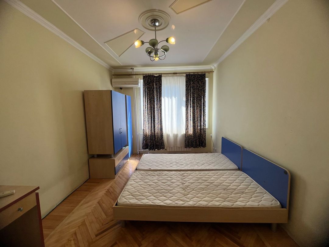 Satılır 3 otaqlı köhnə tikili 68 m² — Mənzil, Bakı (2)