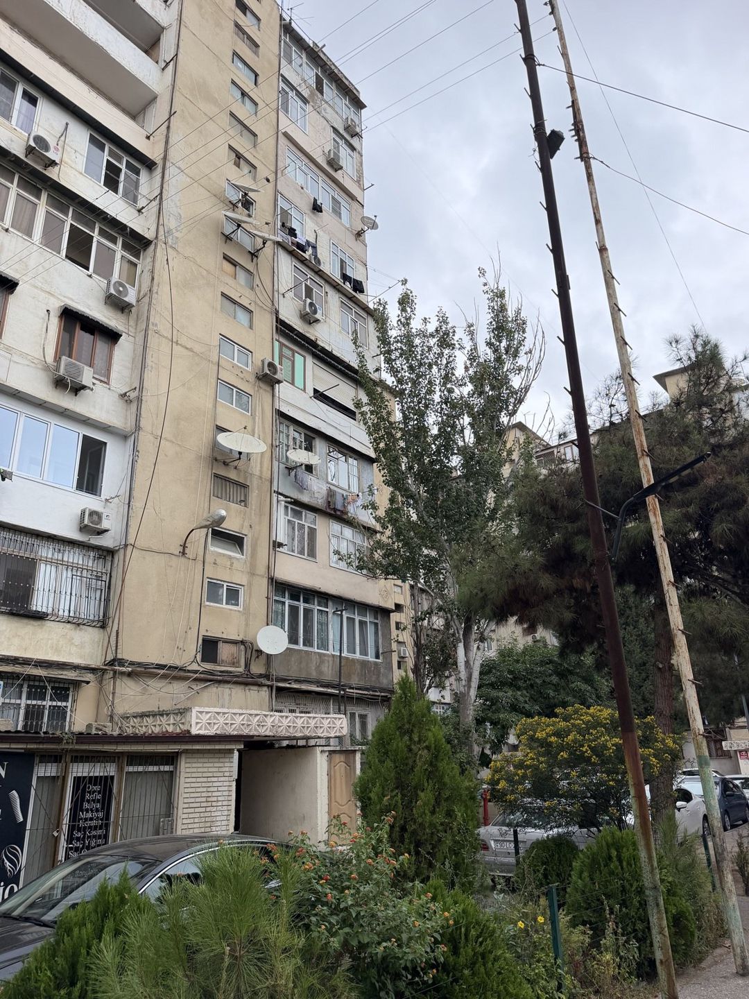 Satılır 2 otaqlı köhnə tikili 65 m² — Mənzil, Bakı (2)