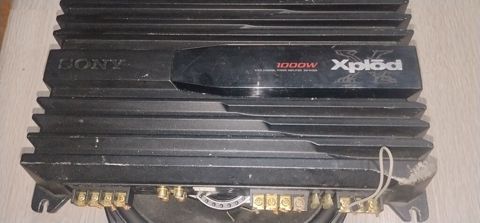 Sony 1000Watt usilitel. 4 ədəd Pioneer 100watt kalonka. 120 hamisi bir — Bakı