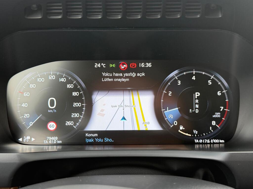 Volvo XC90, 2.0 L, 2019 il, 79 469 km — Avtomobillər, Bakı (8)