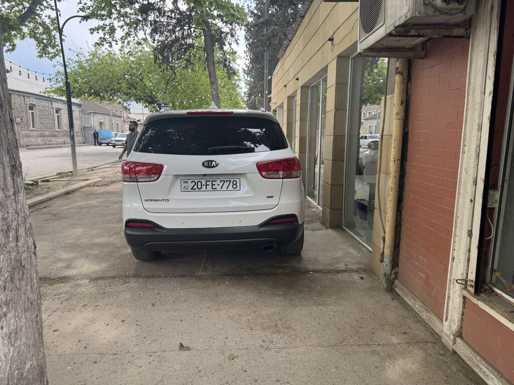 Kia Sorento, 2.4 L, 2016 il, 255 886 km — Avtomobillər, Gəncə (5)
