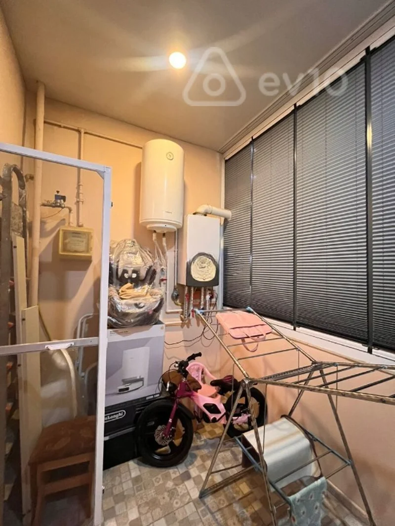 2 otaqlı mənzil, 90 m², Xan Şuşinski küçəsi — kirayə — Mənzil, Bakı (11)