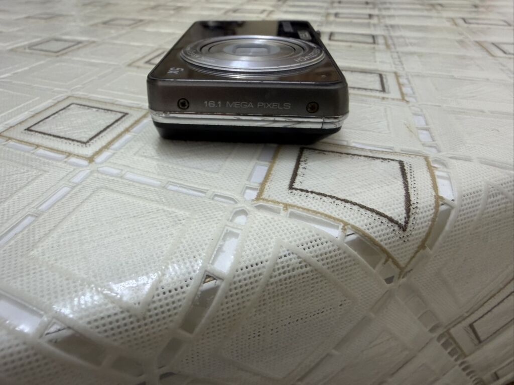 Samsung rəqəmsal fotoaparat st700 istemir - Brend: Samsung - Linza — Fotoaparat, Xırdalan (6)