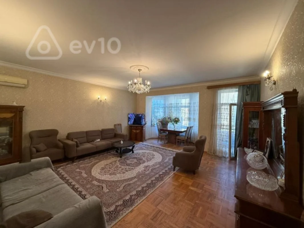 4 otaqlı mənzil, 143 m², Bunyad Serdarov — Mənzil, Bakı (9)