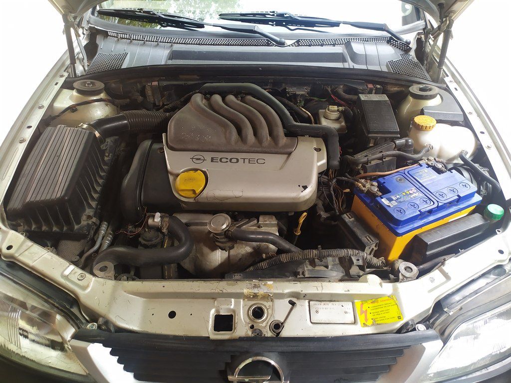 Opel Vectra, 1.6 L, 1997 il, 257 720 km — Avtomobillər, Gəncə (11)