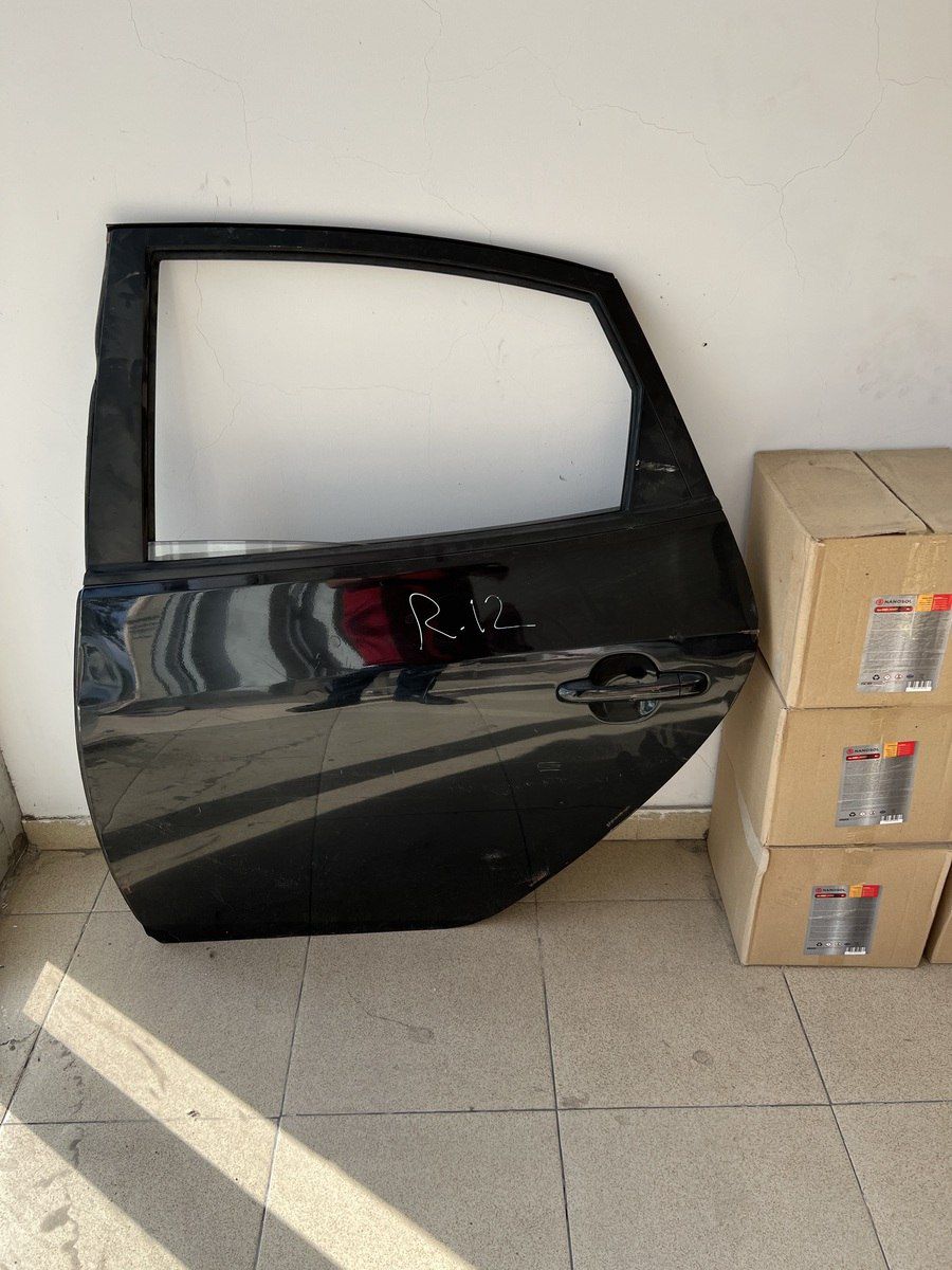 "Hyundai elantra 2006-2009 "qapıları — Ehtiyat hissələri və aksesuarlar, Gəncə