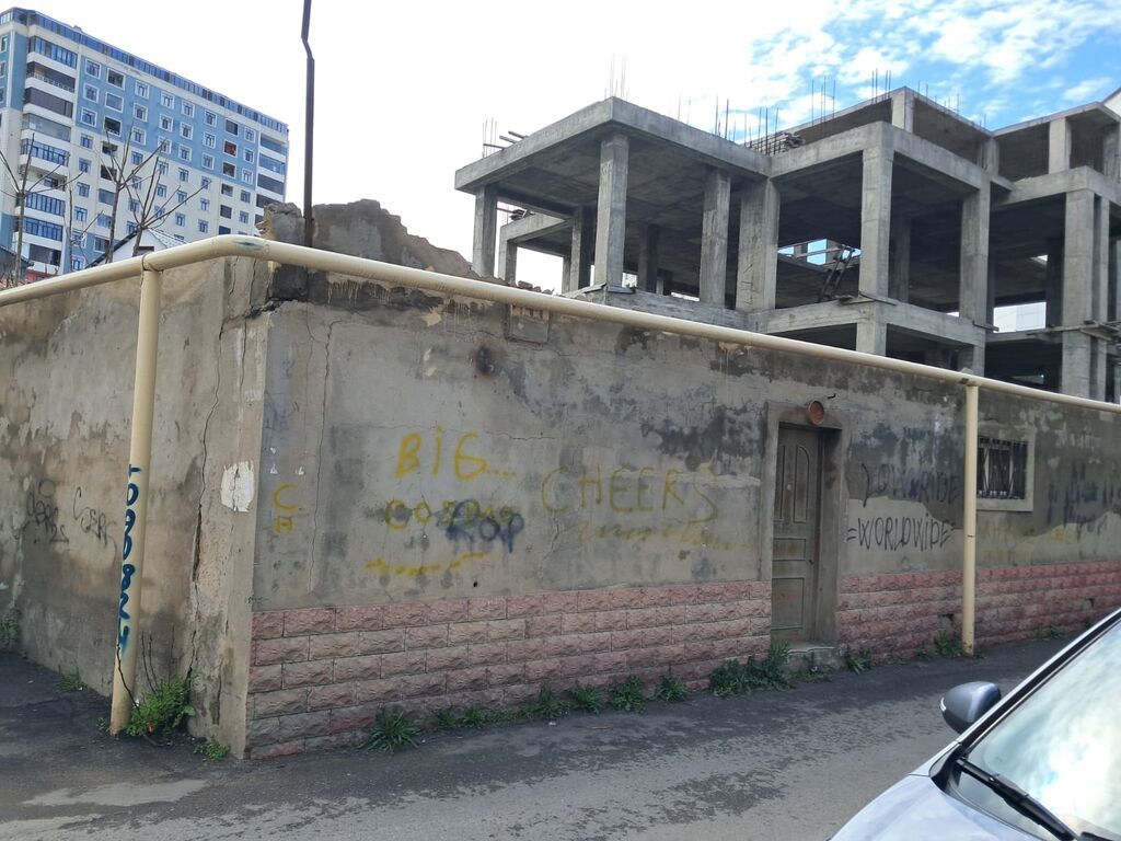 8-ci mikrorayon 8 otaq, 9000 kv. m, Təmirsiz — Ev, villa, Bakı (5)