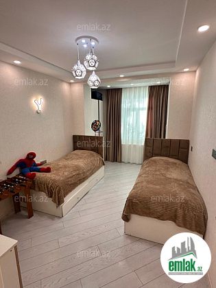 Satılır 3 otaqlı 90 m² köhnə tikili Bakıxanov — Mənzil (6)
