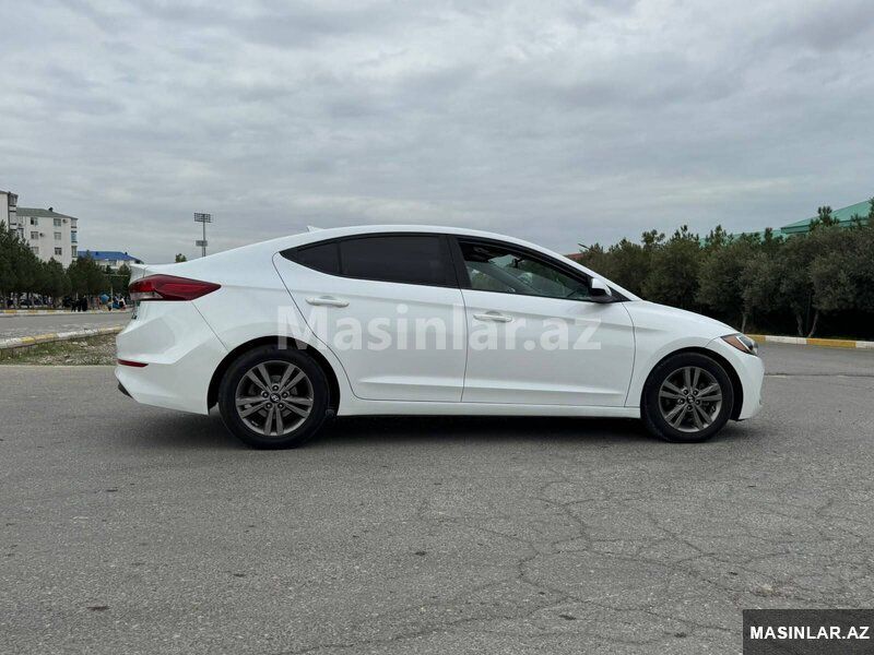 Hyundai Elantra, 2018 il — Avtomobillər, Bakı (2)