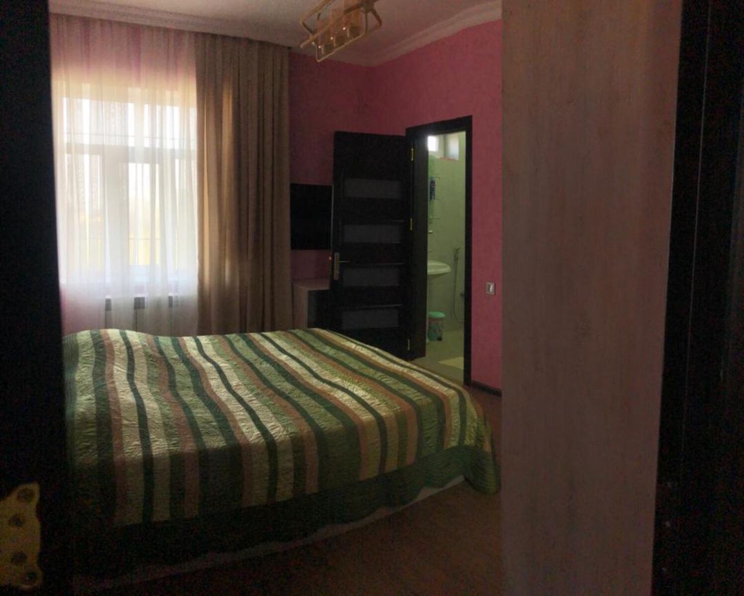 Həyət evi, Atyalı qəs — Ev, villa, Bakı (11)