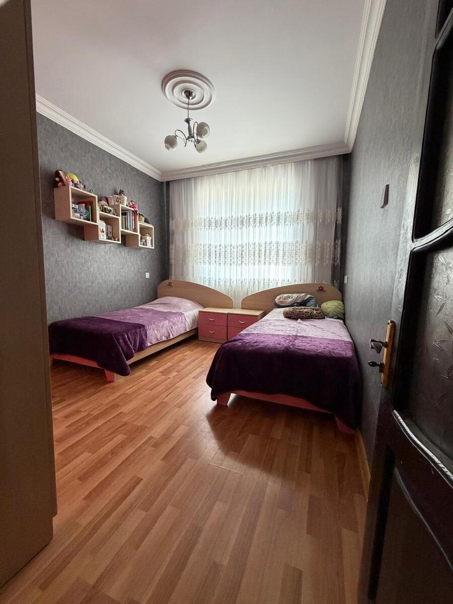 Satılır 5 otaqlı köhnə tikili 120 m² — Mənzil, Bakı (9)