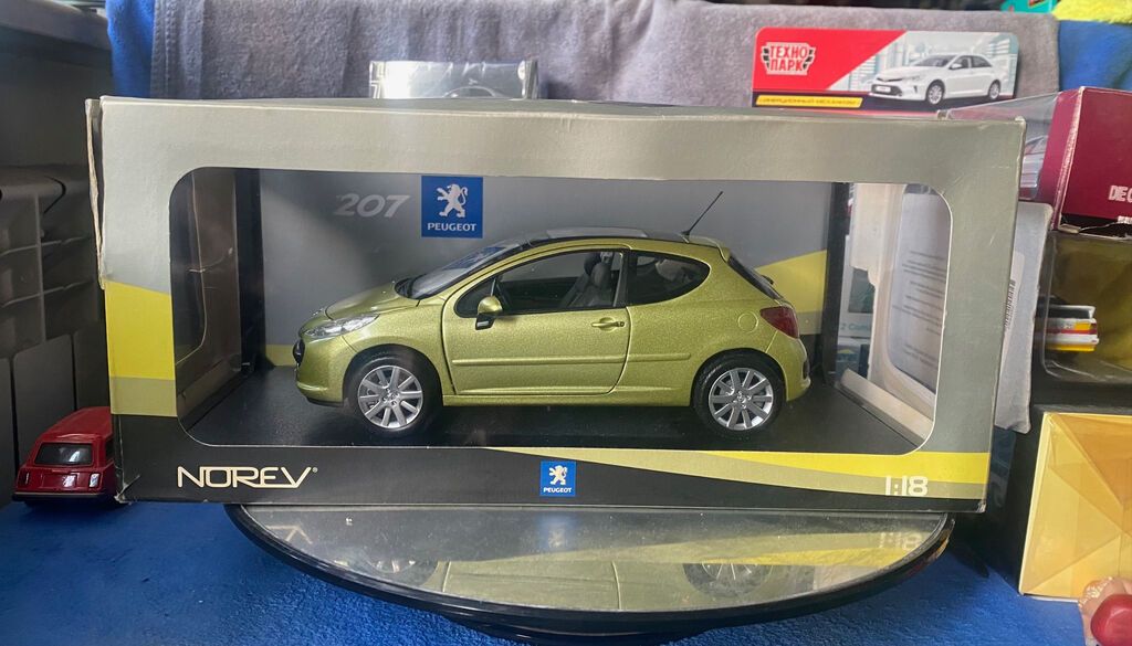 Peugeot, 2006 il, 1:18, Dəmir, Ödənişli çatdırılma — Modellar, Bakı (2)