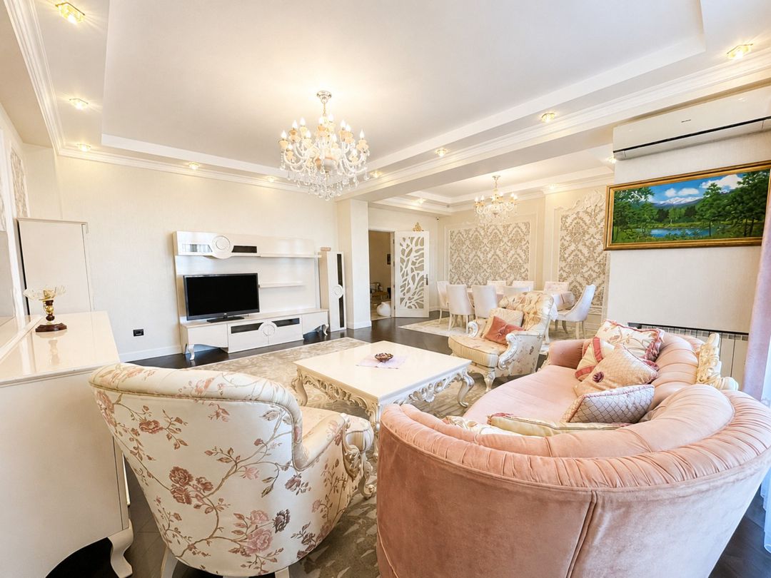 Satılır 4 otaqlı yeni tikili 240 m² — Mənzil, Bakı (3)