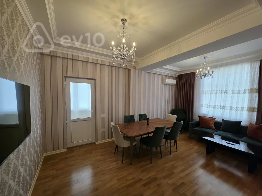 3 otaqlı mənzil, 98 m², İnşaatçılar Prospekti — kirayə — Mənzil, Bakı (2)