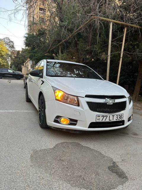 Chevrolet Cruze, 1.4 L, 2011 il, 390 000 km — Bakı