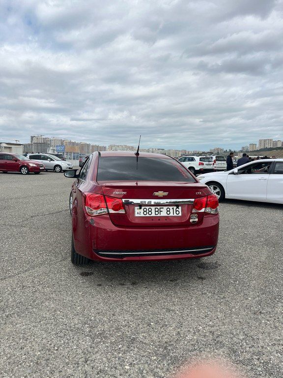 Chevrolet Cruze, 1.4 L, 2011 il, 256 220 km — Avtomobillər, Bakı (2)