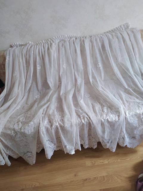 Ağ krujeva tül pərdə - Material: nazik tüllə işlənmiş, aşağı hissəsi — Sumqayıt