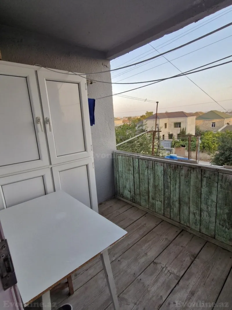 Satılır 4 otaqlı Mənzil Köhnə tikili 80 m² Bakı, Xəzər r., Binə — Mənzil, Bakı (3)
